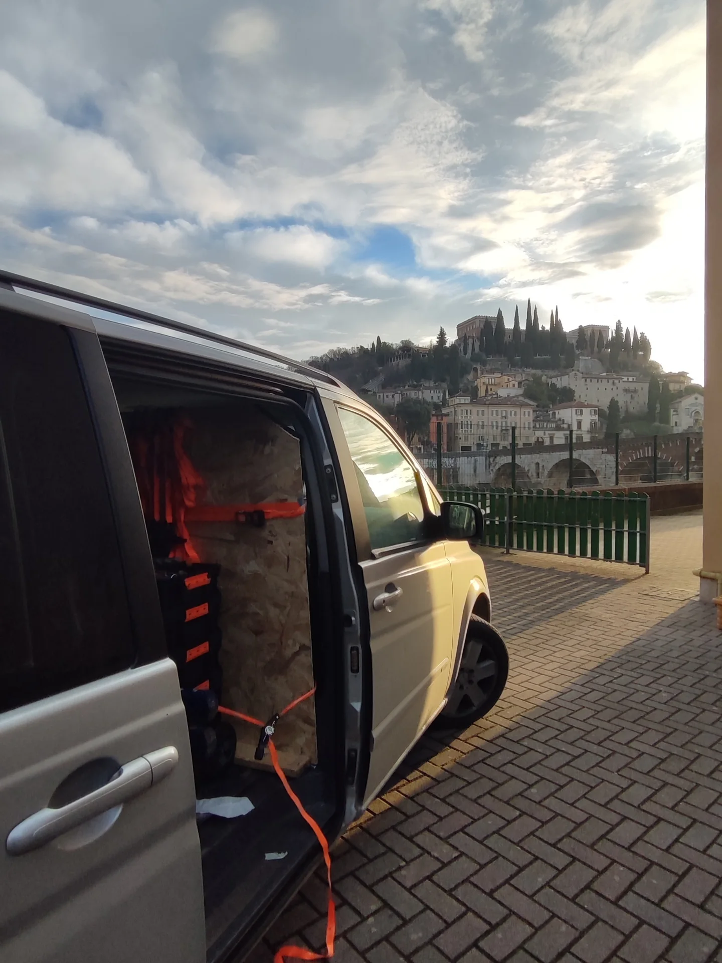 @fm.service 

 Sempre in prima linea 

 Verona e Lago di Garda  

 Pulizia cappe...